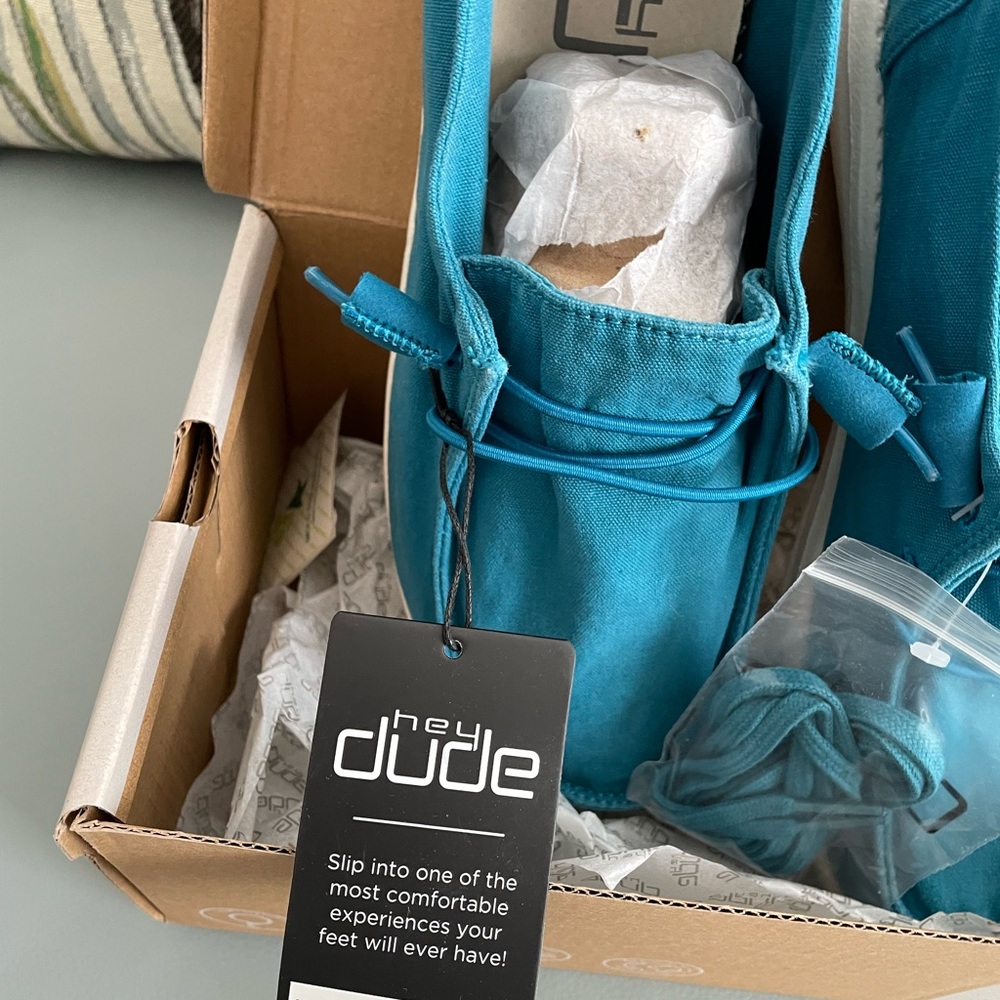 Hey Dude Wendy Canvas Turquoise Shoes WM Size 9